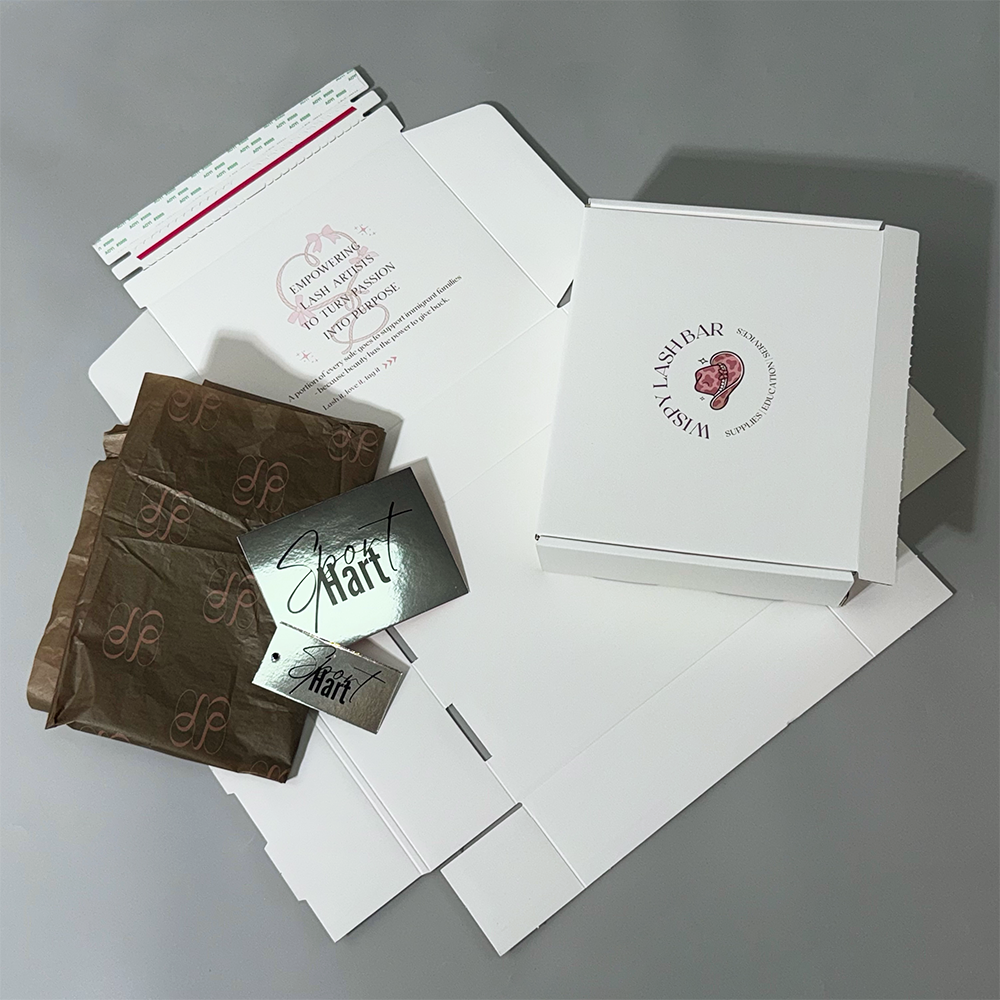 Custom Folding Apparel  Boxes