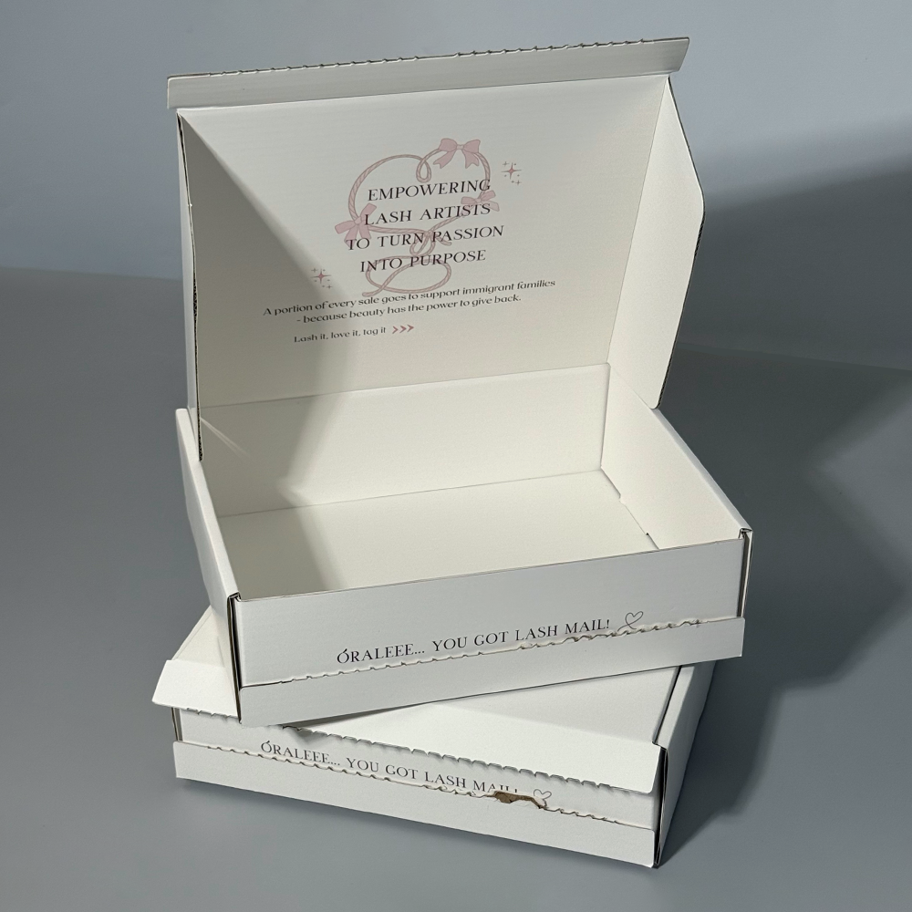 Custom Folding Apparel  Boxes