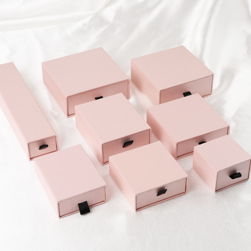 Luxury jewelry packaging