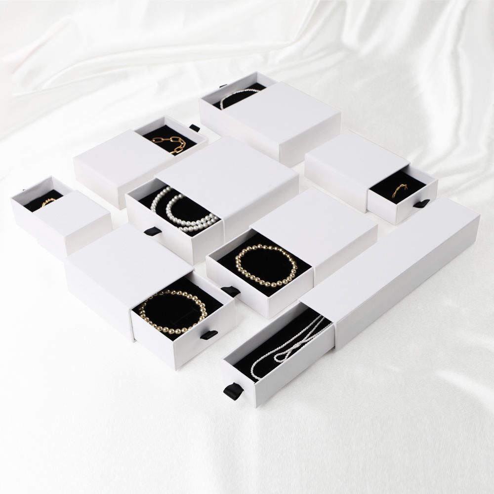 Luxury jewelry packaging