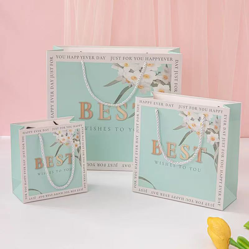 Custom paper bags with your own design